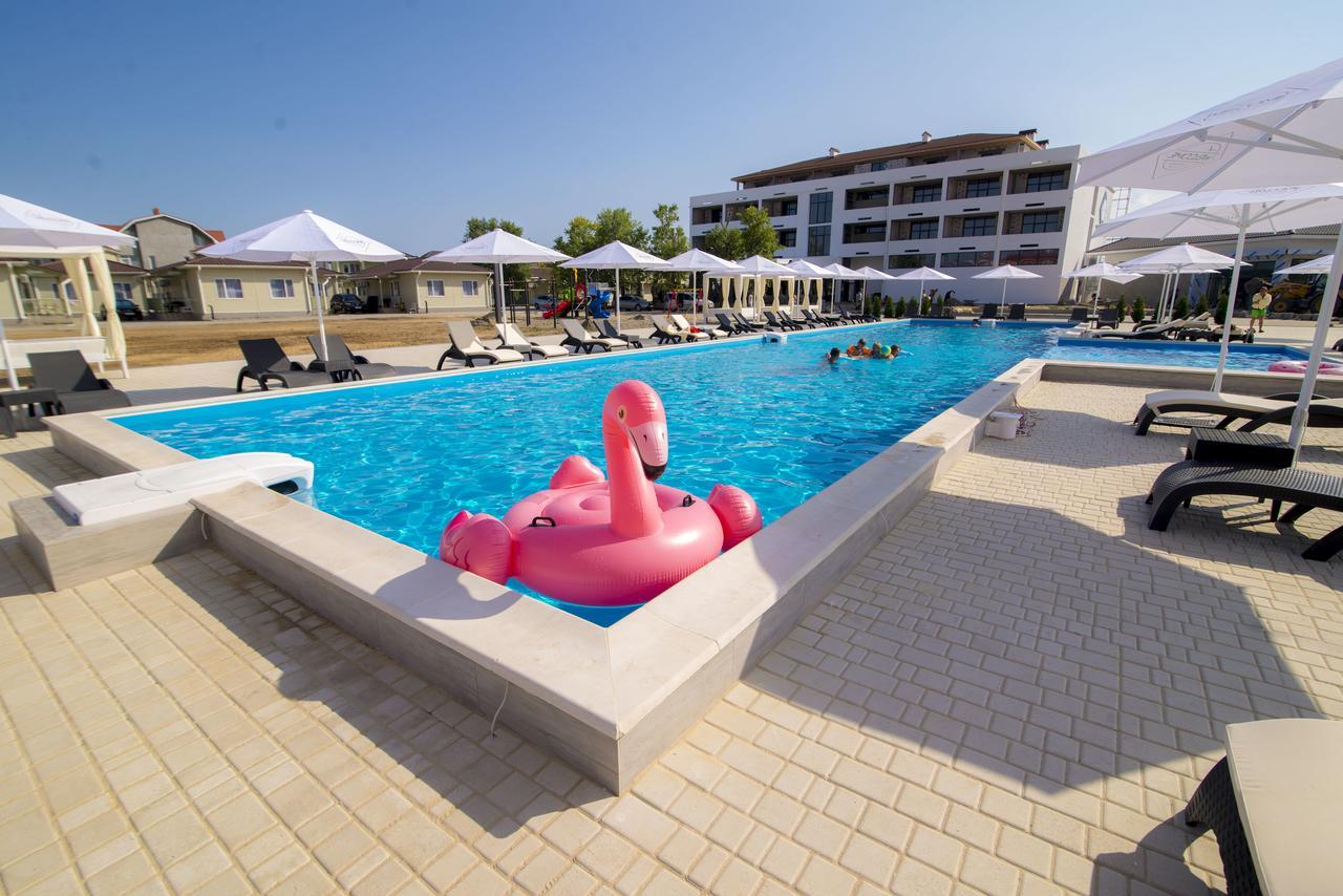 Welcome Summer Hotel Zatoka Kültér fotó